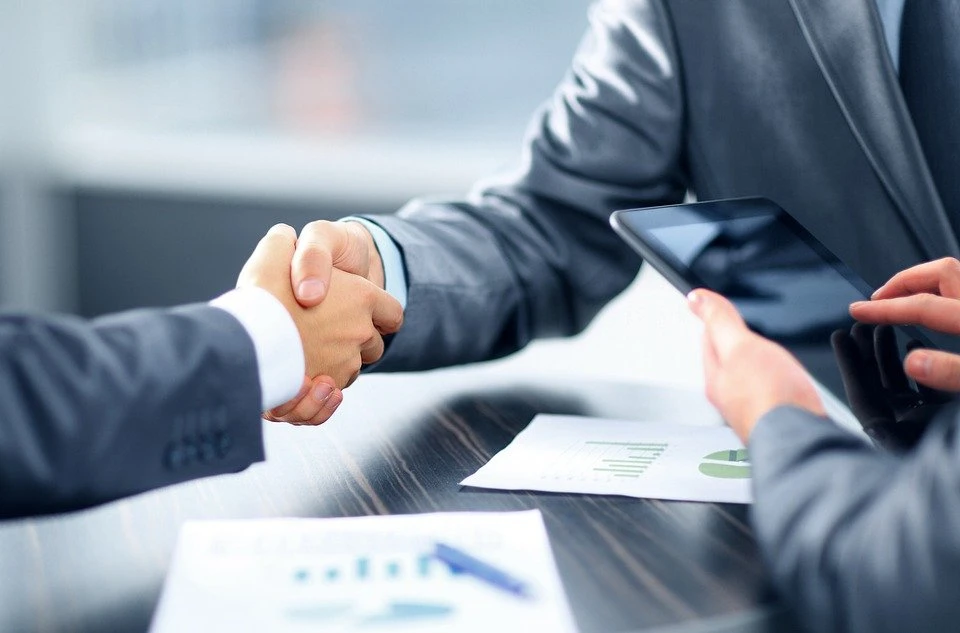 金融系SEの意味とは？適している人の特徴や転職前に取得しておきたい資格も紹介