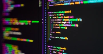 フリーランスエンジニアの平均年収ってどのくらい？収入アップのポイントも紹介